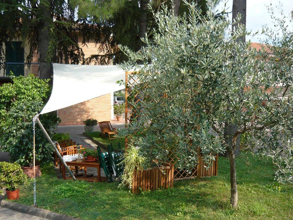 Marinetta Bed & Breakfast Синья Экстерьер фото