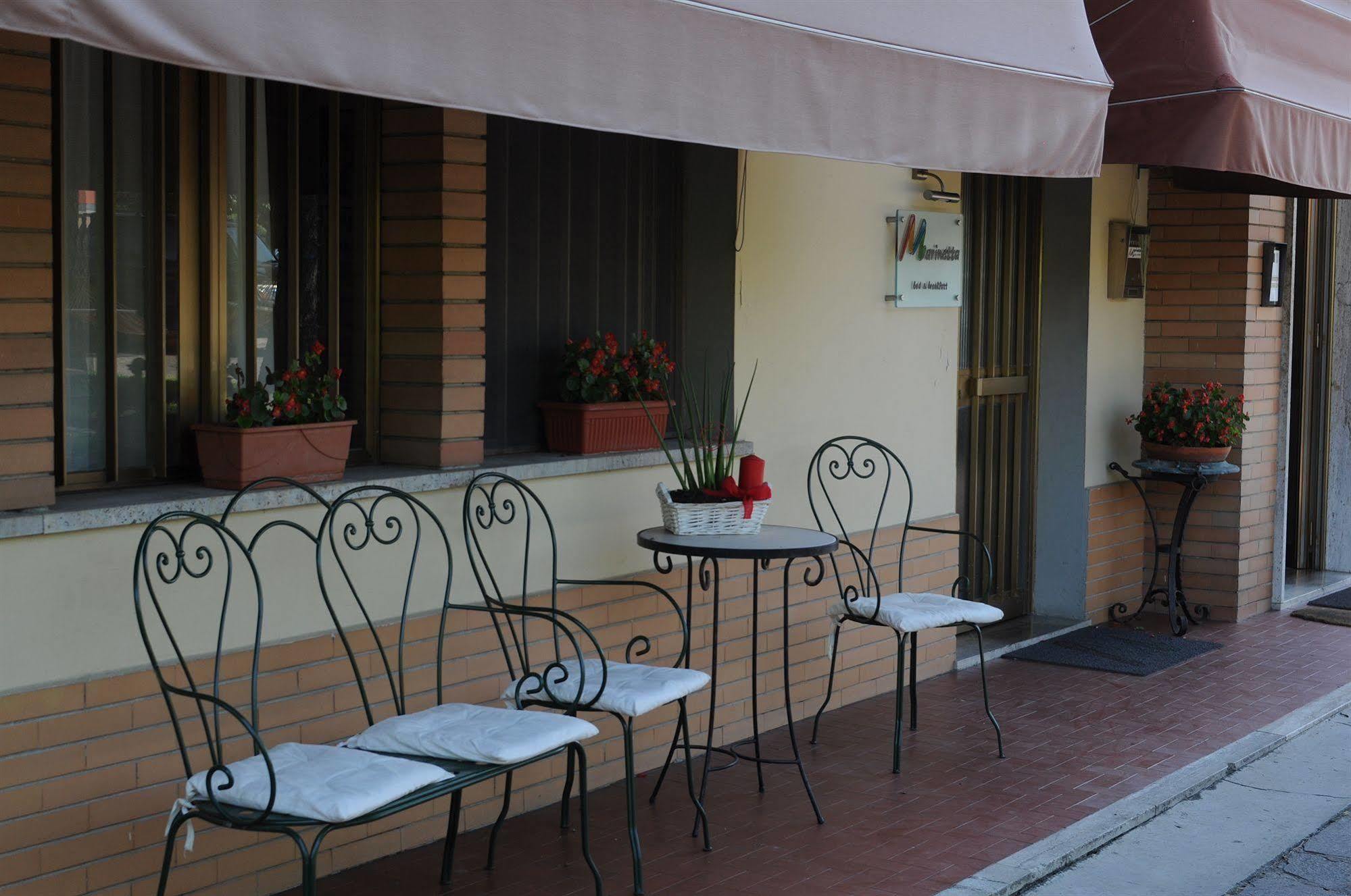 Marinetta Bed & Breakfast Синья Экстерьер фото